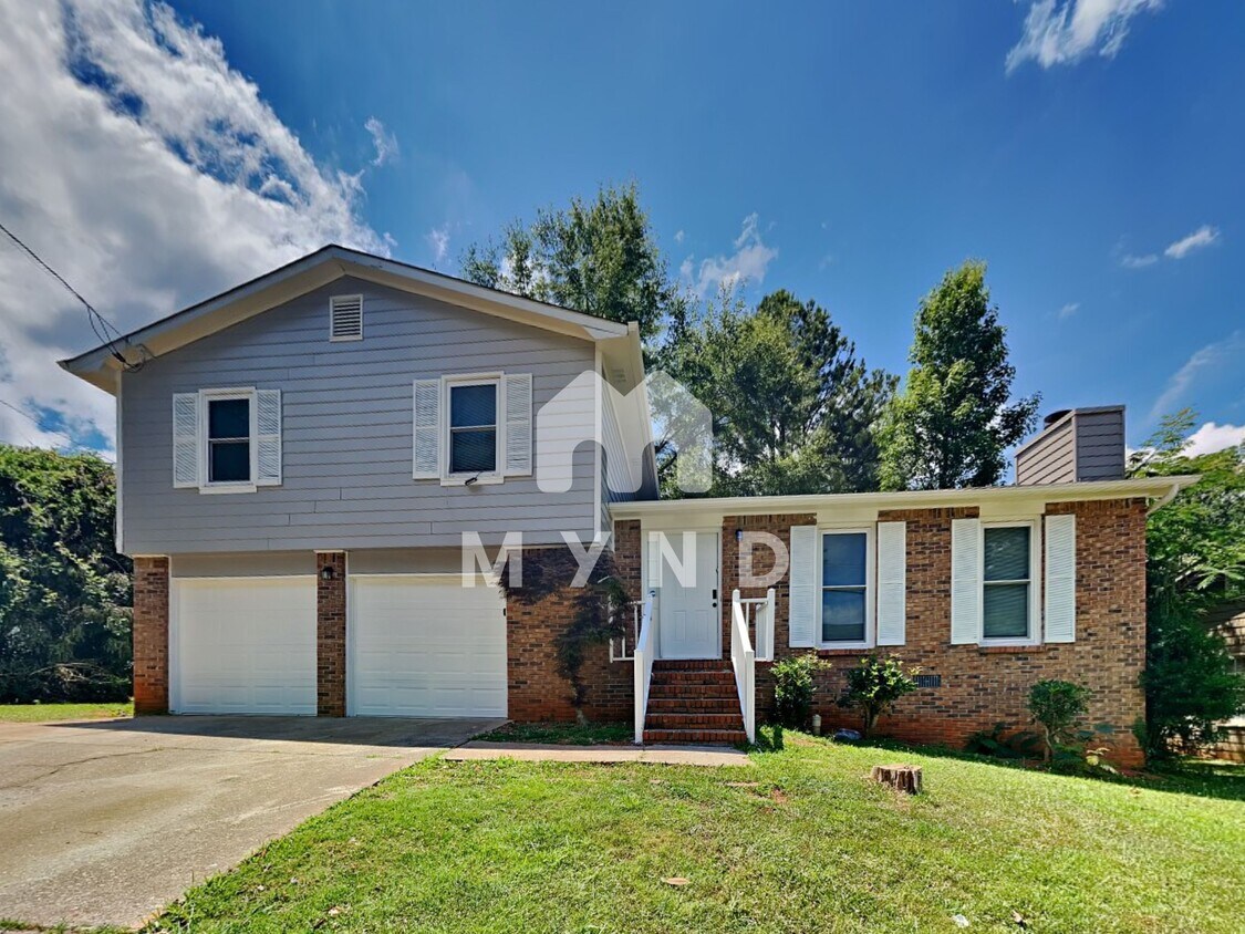 Primary Photo - 1304 Autumn Hill Ln
