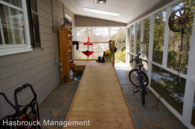 Foto del edificio - 3 br, 3 bath House - 1916 Blue Ridge Road