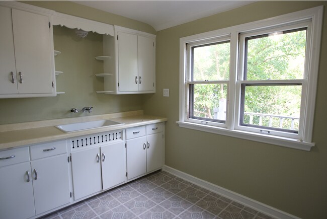 Building Photo - 2358 N 114th St Unit A