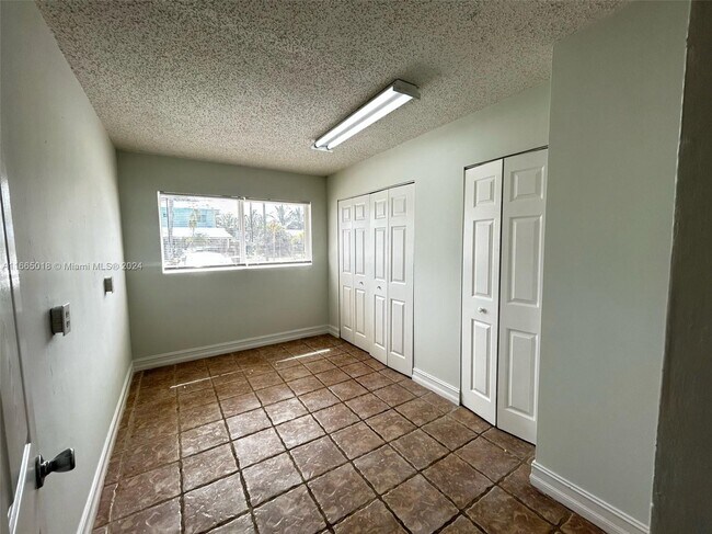 Foto del edificio - 4510 SW 34th Ave