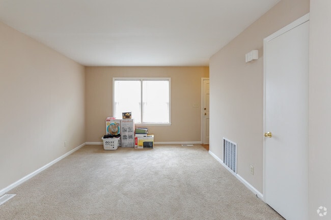 Two Bedroom Townhome - living room - Bradford Commons Townhomes