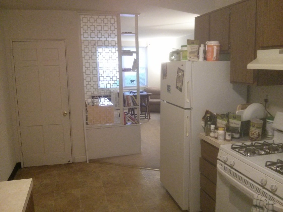 Kitchen - 123-125 Gallagher Rd