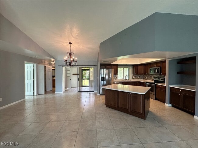 Foto del edificio - 3606 SE 1st Ave