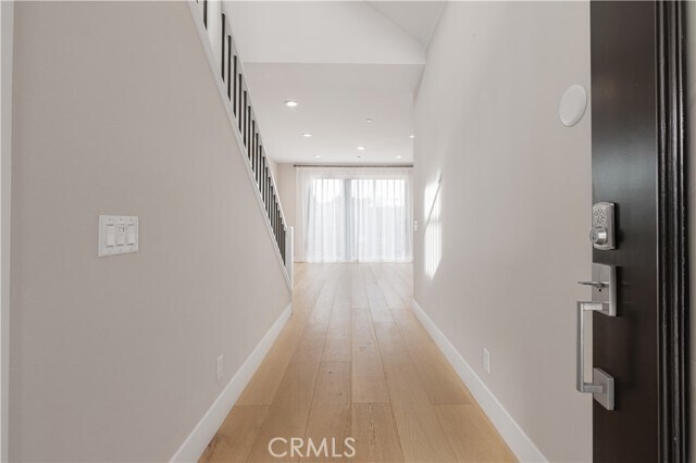 Building Photo - 291 Newton