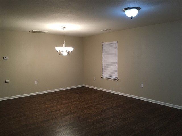 Building Photo - 13827 Allison Forest Trl