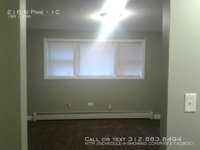 Building Photo - 216 N Pine Ave