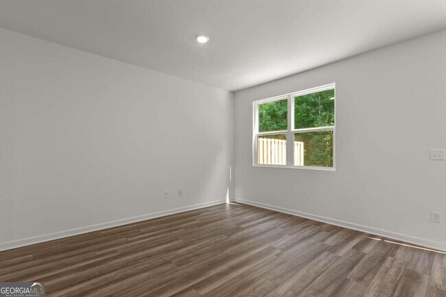 Building Photo - 59 Ingleton Dr