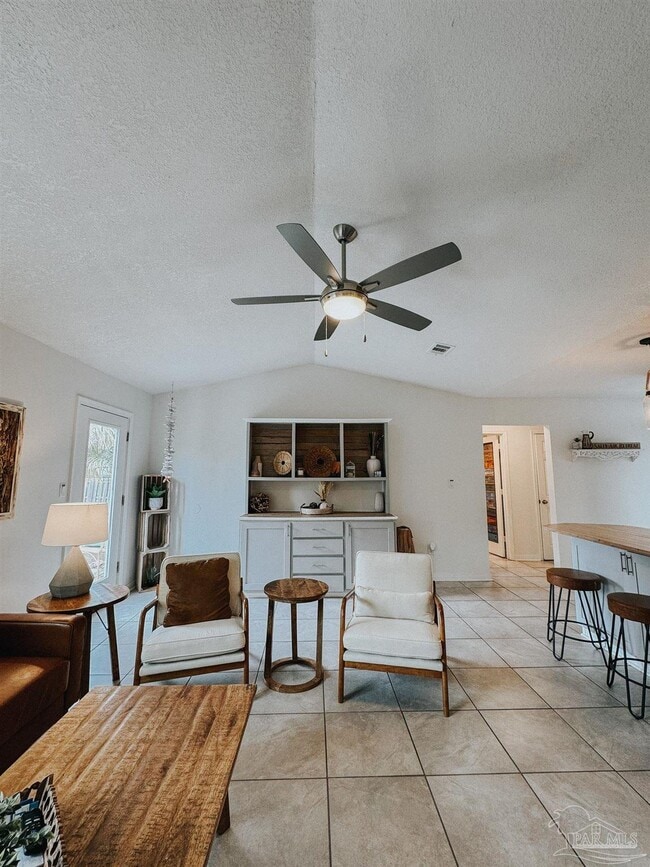 Building Photo - 8625 El Paseo St