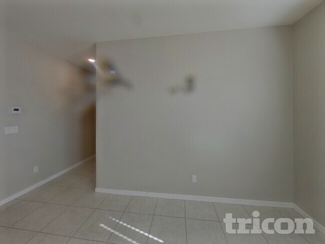 Foto del edificio - 35381 W Santa Clara Ave