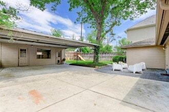 Building Photo - 3744 Aberdeen Way