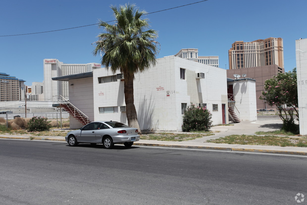 Primary Photo - French Villa Apartments I