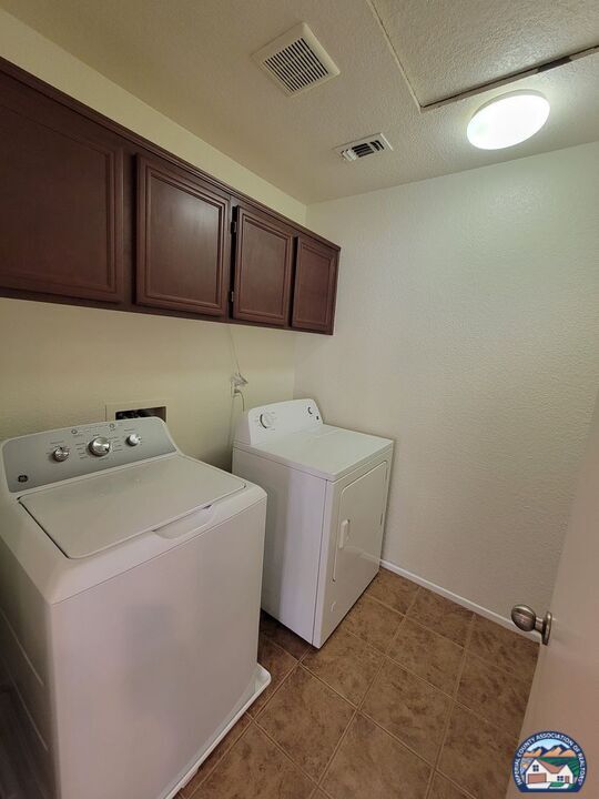 Foto del edificio - 642 Brewer Rd