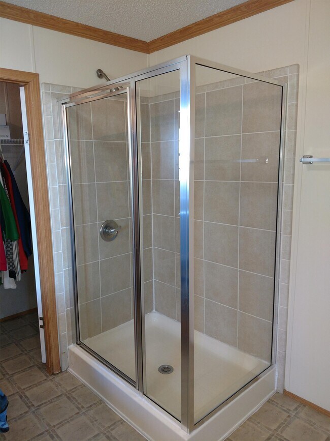 Foto del edificio - 110 Otto Rd