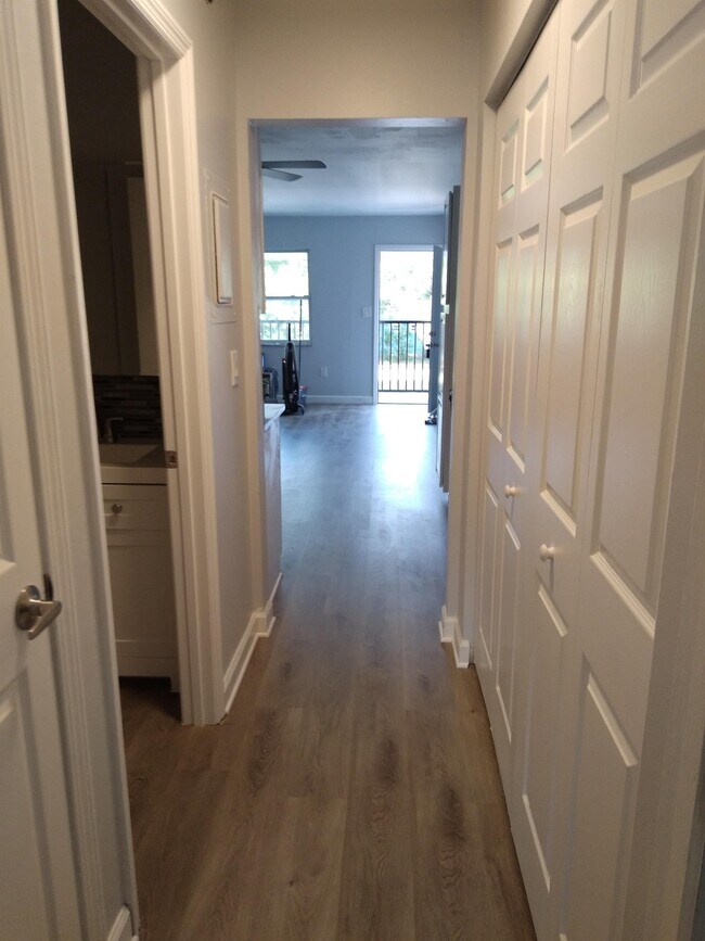 Foto del edificio - 5847 Nebraska Ave