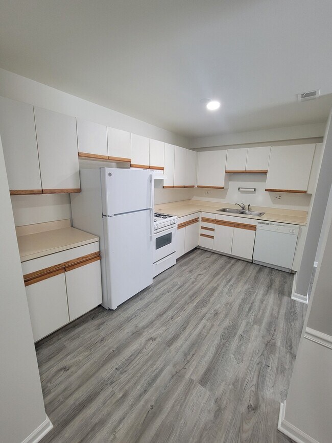 Foto del edificio - 4901 Belmont Rd