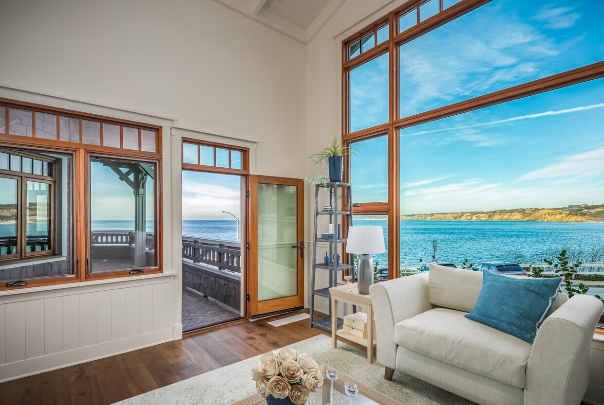 Foto principal - 1245 Coast Blvd
