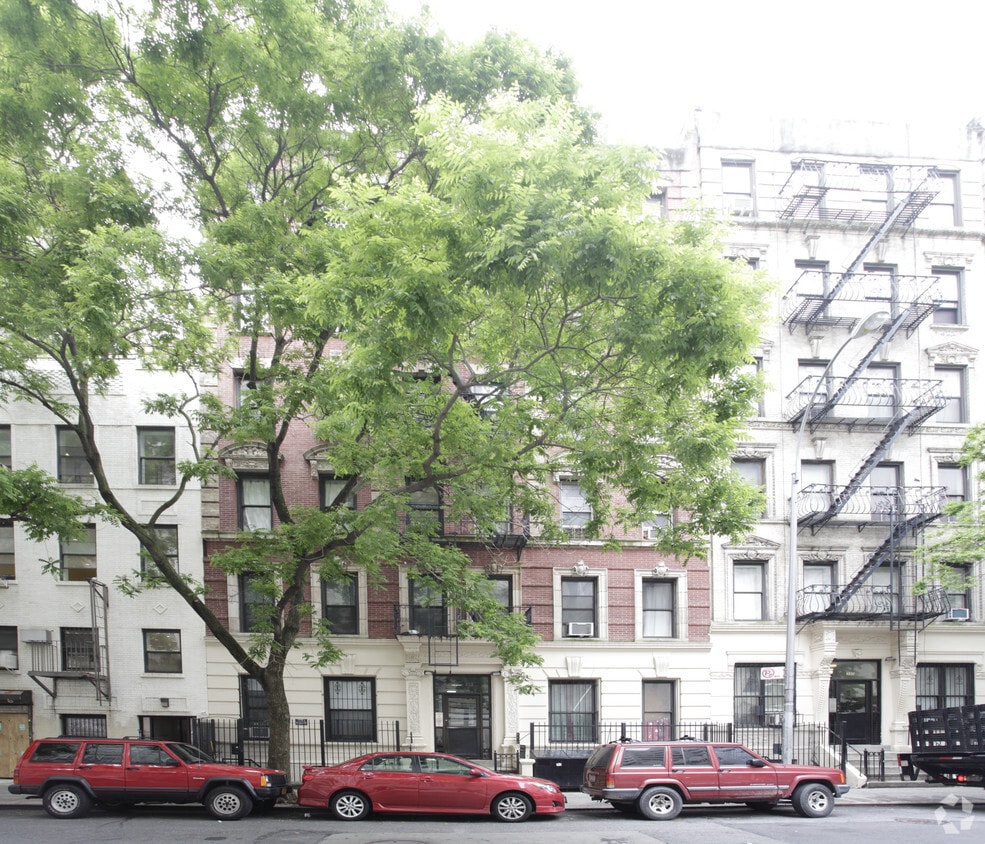 Building Photo - 328-334 E 15th St