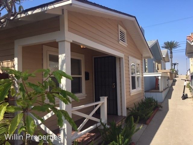 Primary Photo - 2 br, 1 bath House - 727 PISMO COURT