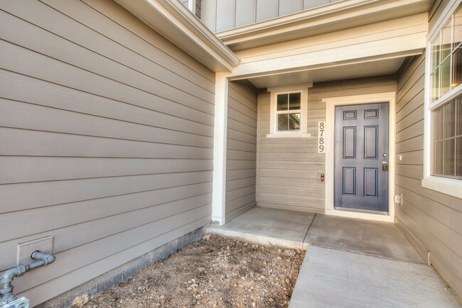 Building Photo - Newer Townhouse in Wolf Ranch, D#20