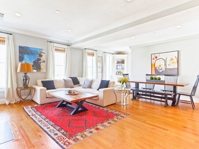 Foto del edificio - 525 E 7th St