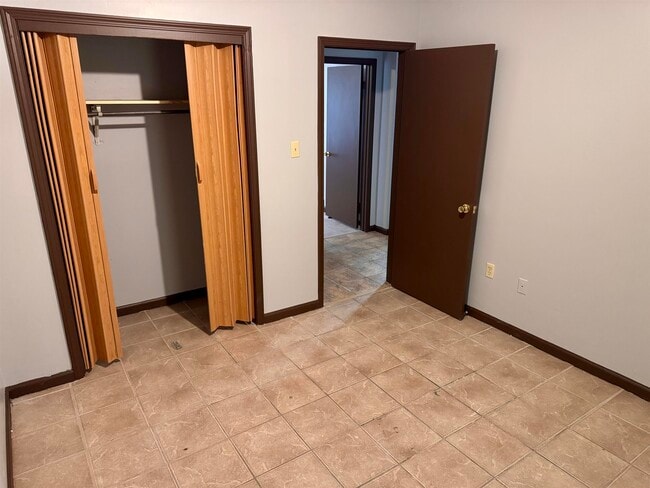 Foto del edificio - 3084 Greenbranch Dr