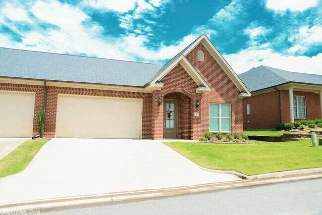Building Photo - 8 Chenal Village Cir