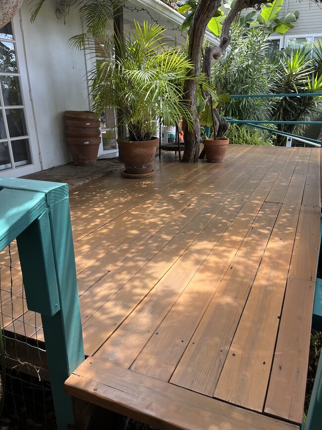 Deck - 2859 Terry Rd