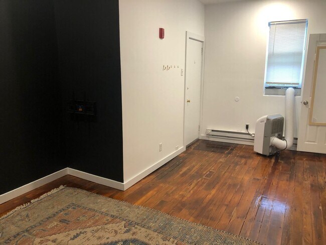 Photo - 2510 N 5th St Apartment