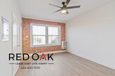 Foto principal - 245 N Kenmore Ave