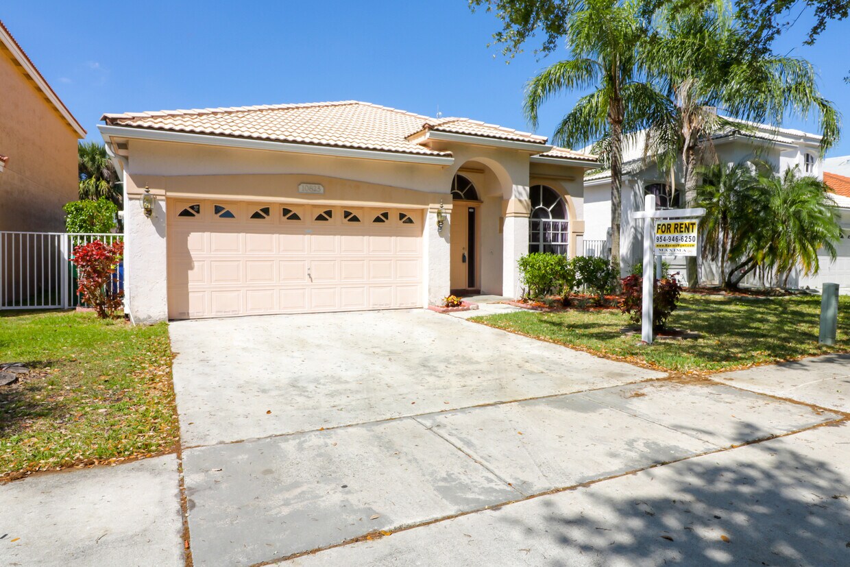 Foto principal - Newly Remodeled 3/2 in Cooper City