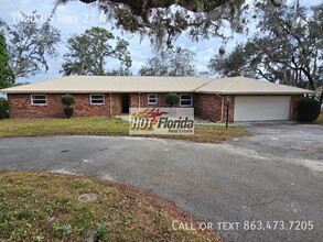 Building Photo - 1420 US Hwy 27 N