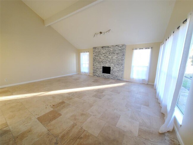 Foto del edificio - 2810 Arrowhead Dr