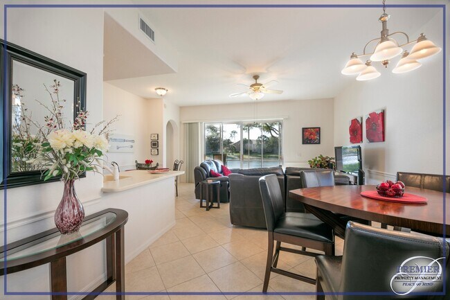 Foto del edificio - GLEN EAGLE - 3 BEDS / 2 BATHS - LAKE VIEW - GOLF COURSE AND MORE!