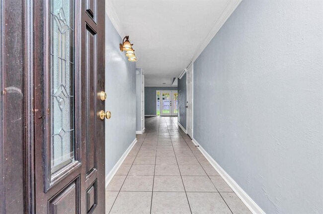 Foto del edificio - 18215 Navajo Trail Dr