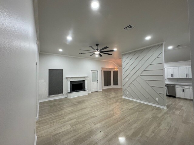 Primary Photo - 9411 Crooked Creek Dr