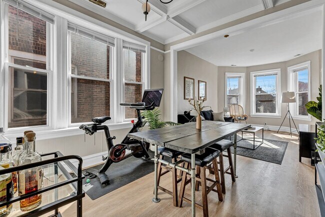 Foto del edificio - 2346 W Thomas St
