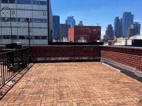 Building Photo - 443 W 50th St