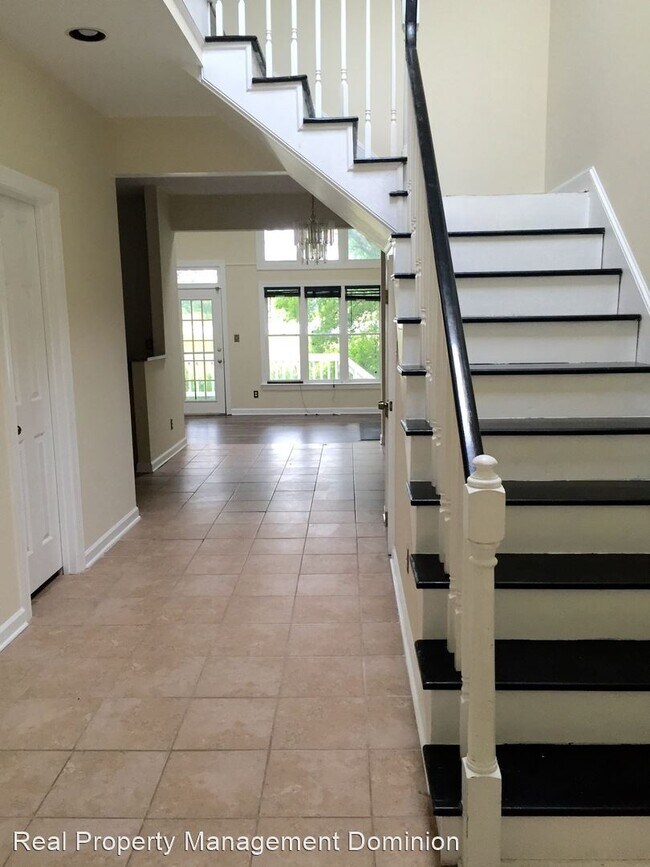 Foto del edificio - 3 br, 2 bath House - 100 River Walk Court