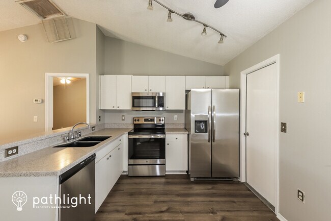 Building Photo - 3411 6Th Avenue W, Palmetto, FL, 34221
