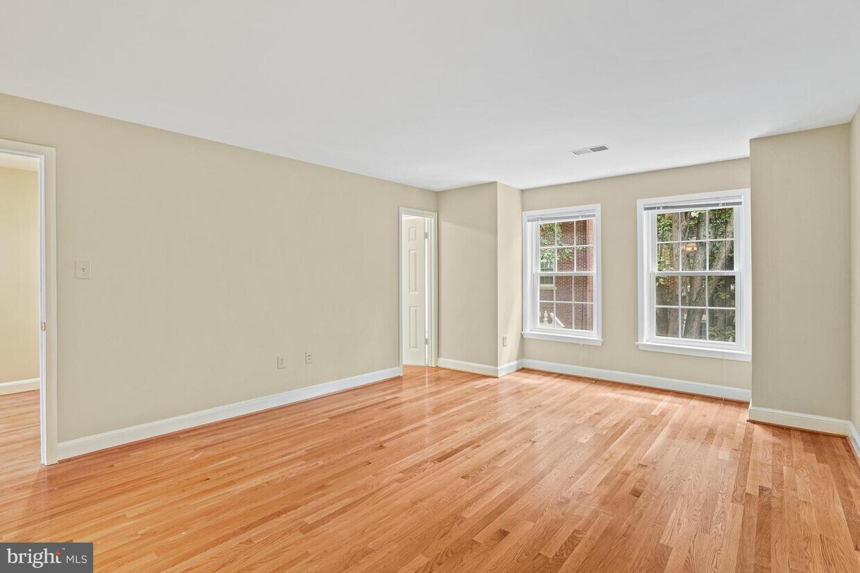 3659 Winfield Lane Northwest, Washington, DC 20007 Townhome Rentals