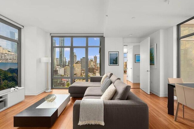 Building Photo - 2 bedroom in New York NY 10007