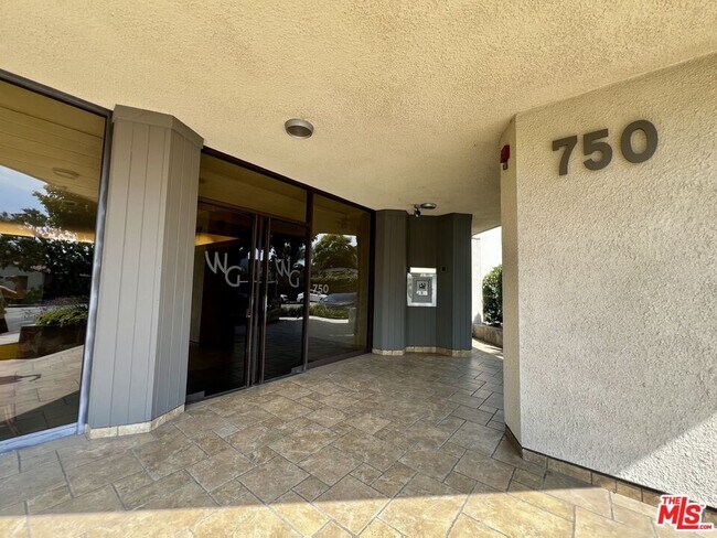 Foto del edificio - 750 Spaulding Ave