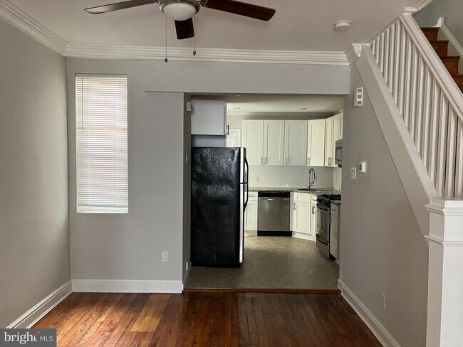 Foto del edificio - 2416 Kimball St