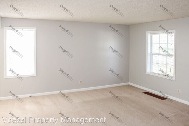 Building Photo - 3 br, 1 bath House - 532 NE 43rd Terr