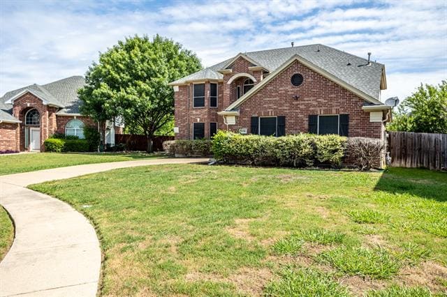 Building Photo - 2208 Kingsley Dr