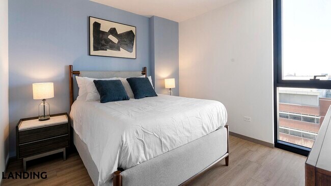 Foto del edificio - 513 S Damen Ave