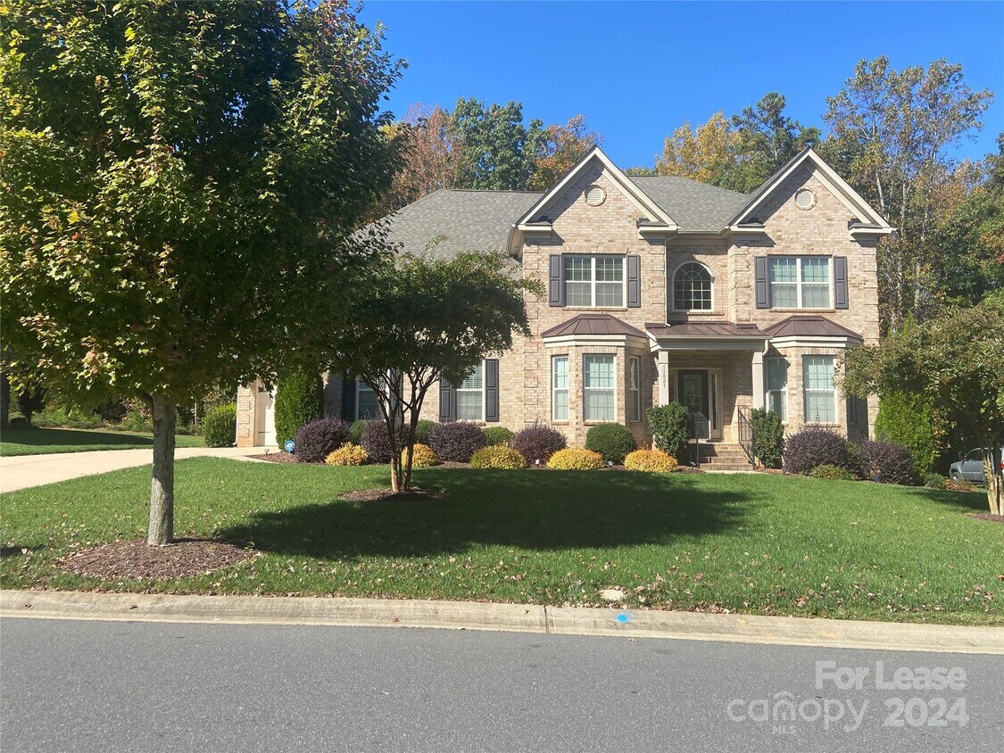 Primary Photo - 13021 Pumpkin Way Dr