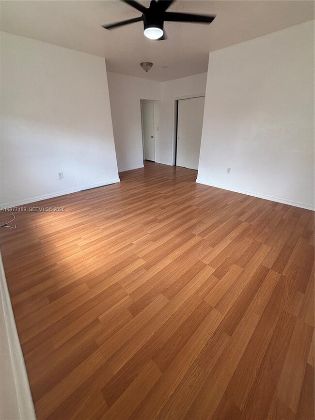 Building Photo - 42 Majorca Ave