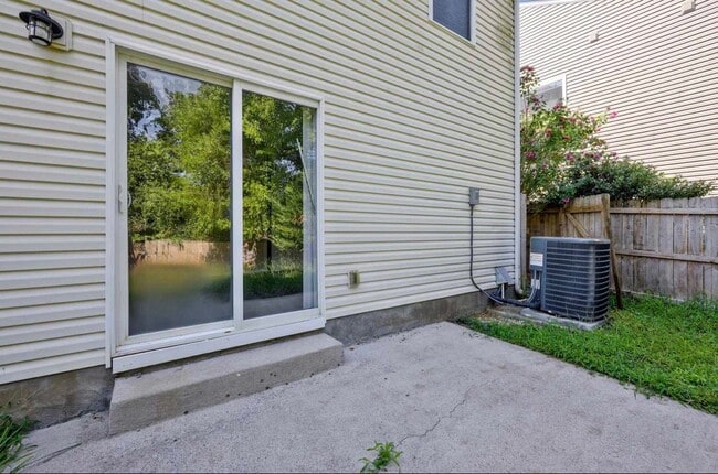 Photo - 2737 Thornton Grove Blvd (Nashville, TN) House