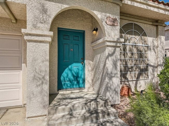 Building Photo - 1045 Grammy Dr